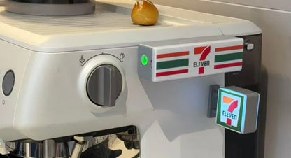 7- Eleven Light Magnets